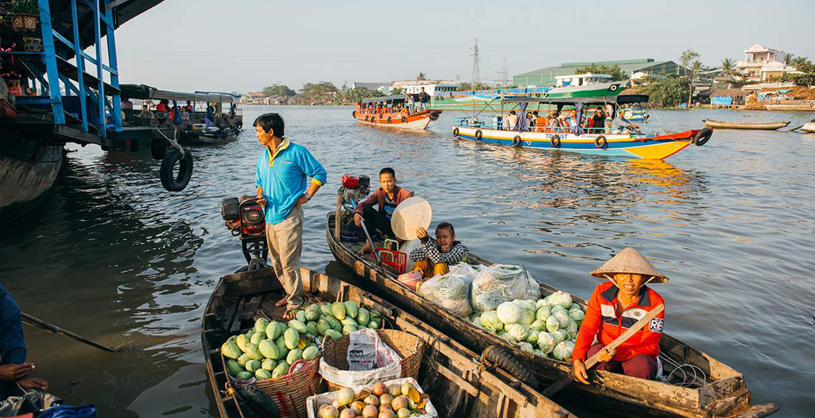 Cai Be Floating Market Day Trip